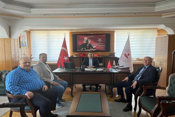 Meslek Yüksekokulu Müdürlüğünden Araç Kaymakamı Sayın Gökberk ÖZEŞ’ E Hayırlı Olsun Ziyareti