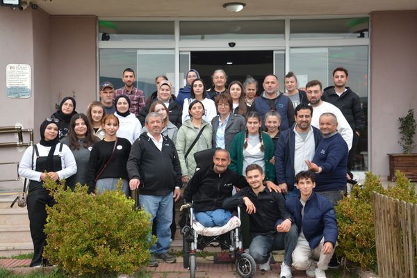 Engelli Bireylerle Fidanlarımızı Diktik