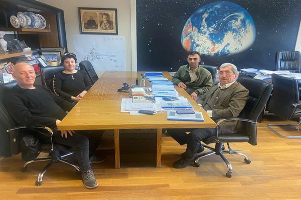 Meslek Yüksekokulumuzdan İş İnsanı ve Eski Karabük Belediye Başkanı Rafet VERGİLİ’ ye Bayram Ziyareti