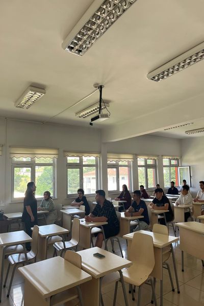 Araç Rafet Vergili Ormancılık Bölümü Ormancılık ve Orman Ürünleri Programı ile Avcılık ve Yaban Hayatı Programları arasında ÇAP protokolü yapılmıştır.