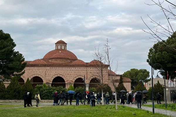 Yüksekokulumuz Öğr. Gör. Hikmet Haberal, Bakanlık Destekli Dev Eğitim Gezisinin Yöneticisi Olarak Görev Yaptı